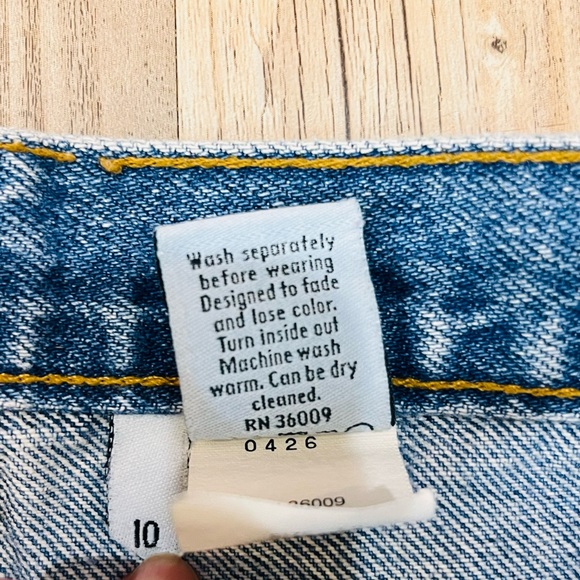 calvin klein Women’s Vintage 90s CHIC High Rise Tapered Jeans size 10 fi… - Picture 6 of 14